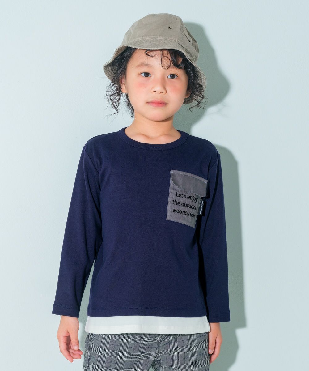 レイヤード風 ブランドロゴ ポケット長袖Tシャツ ロングTシャツ Navy model image up