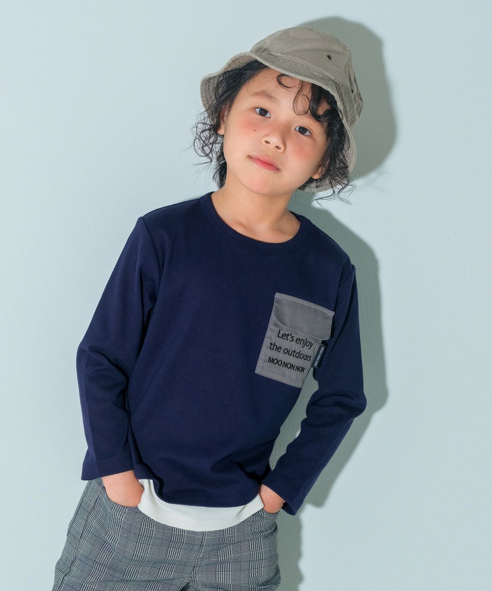 レイヤード風 ブランドロゴ ポケット長袖Tシャツ ロングTシャツ Navy model image 1