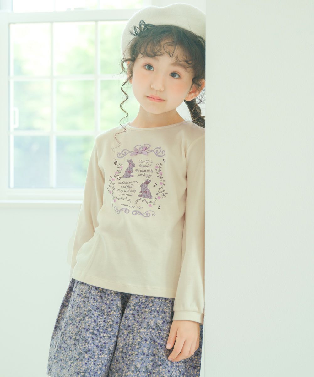 花柄 うさぎ プリント Tシャツ Off White model image up