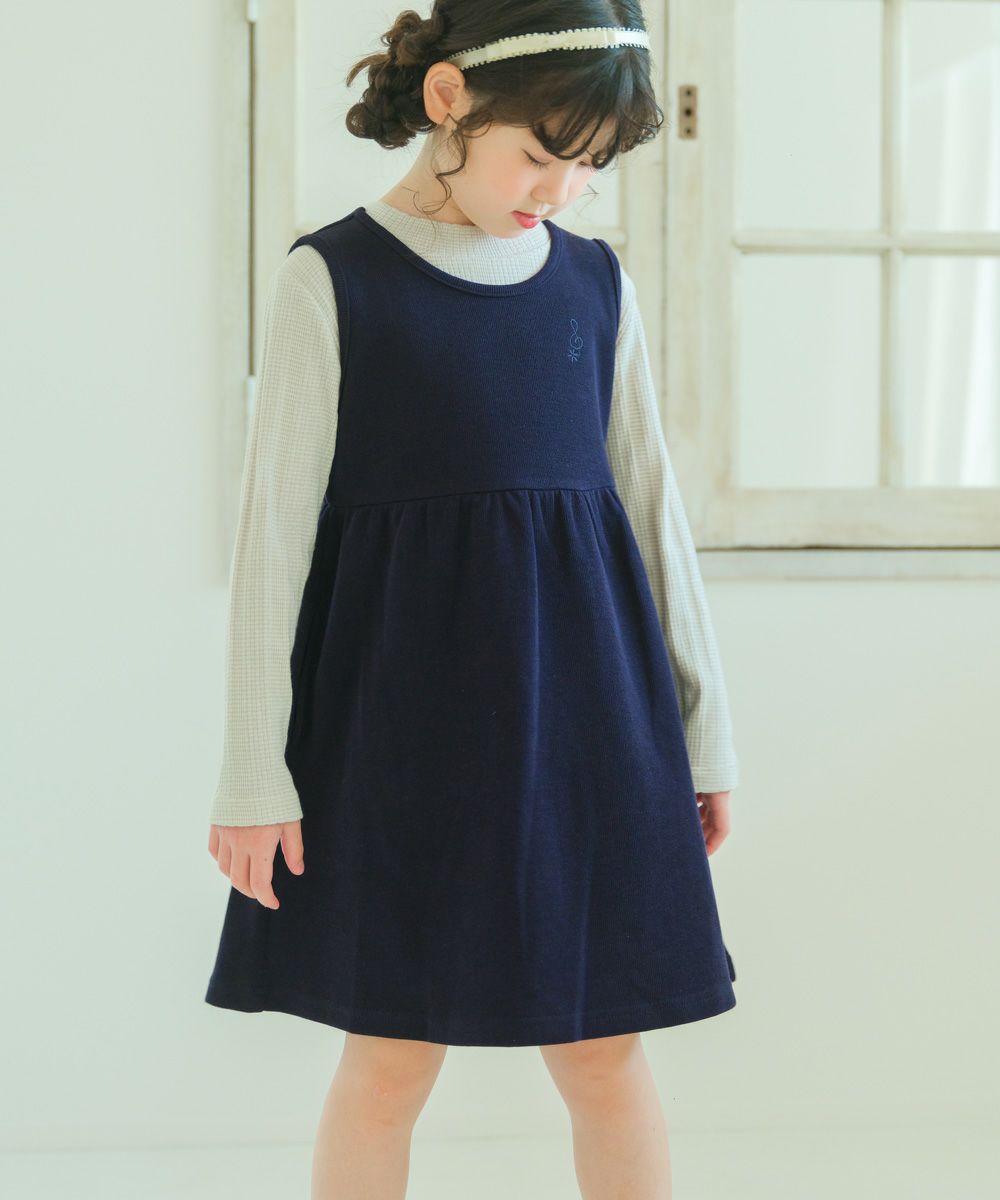 綿100％ 音符刺繍 ノースリーブワンピース Navy model image whole body