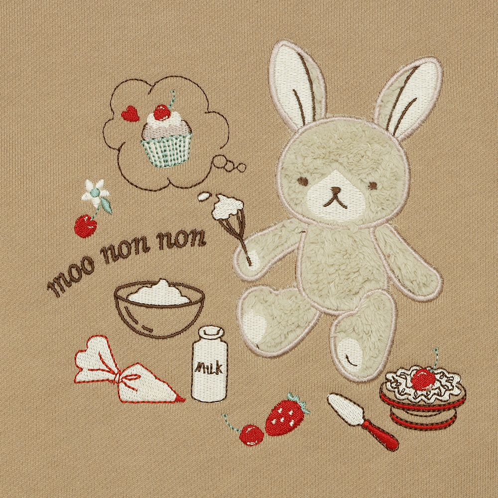 うさぎモチーフつきケーキ刺繍 裏毛トレーナー Beige Design point 1
