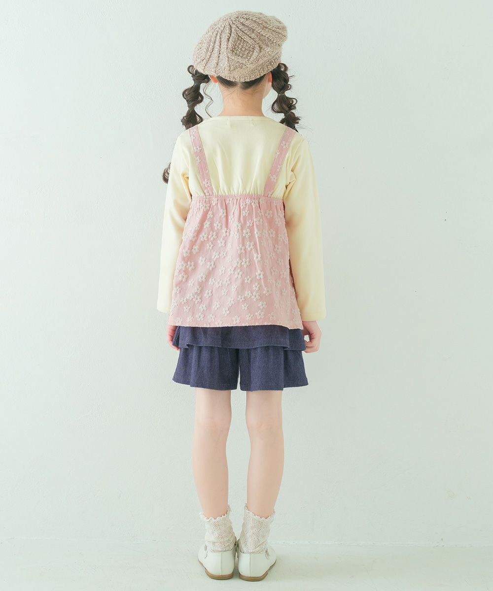 花柄キャミソール 重ね着風Tシャツ Pink model image whole body