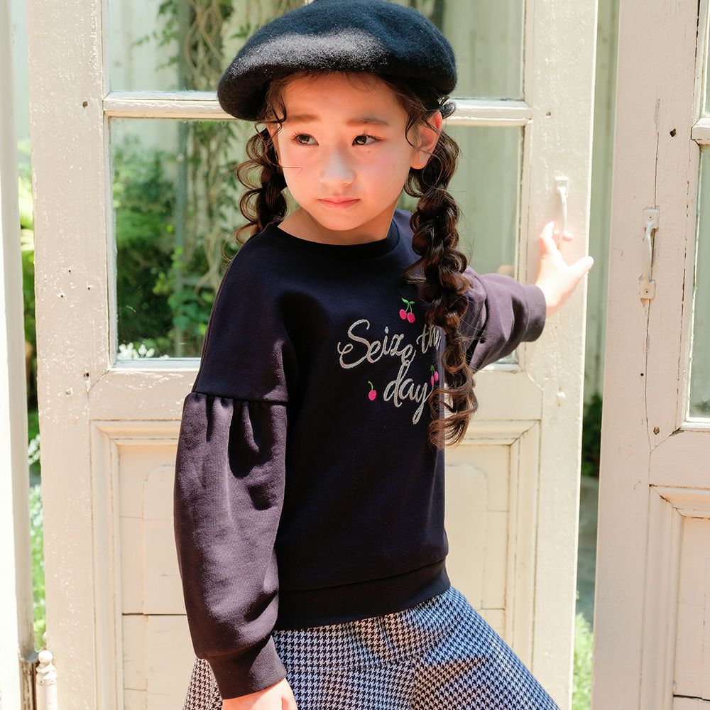 チェリー刺繍 ドロップ袖 裏毛トレーナー  MainImage