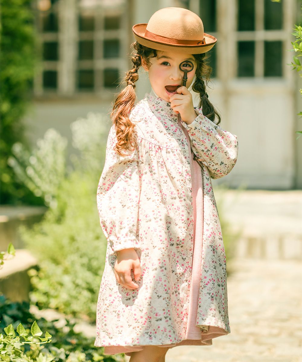 花柄 ボタン開き ワンピース Ivory model image whole body