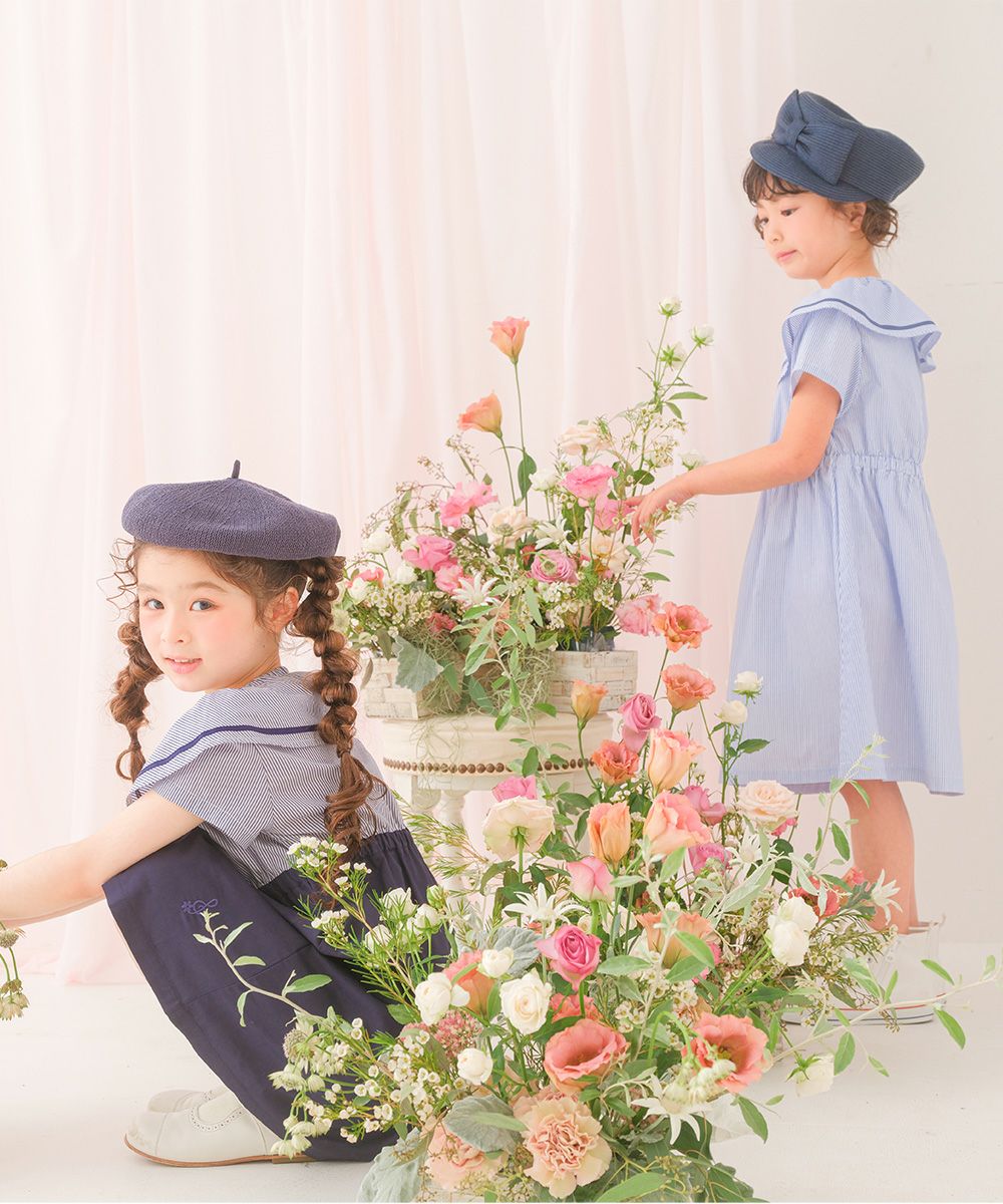 ストライプ柄 リボン襟付き 音符刺繍ワンピース Blue model image 3