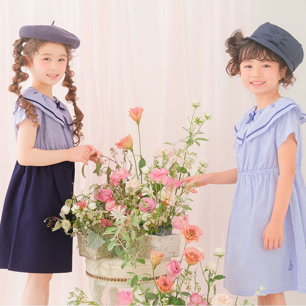 ストライプ柄 リボン襟付き 音符刺繍ワンピース Blue model image 4