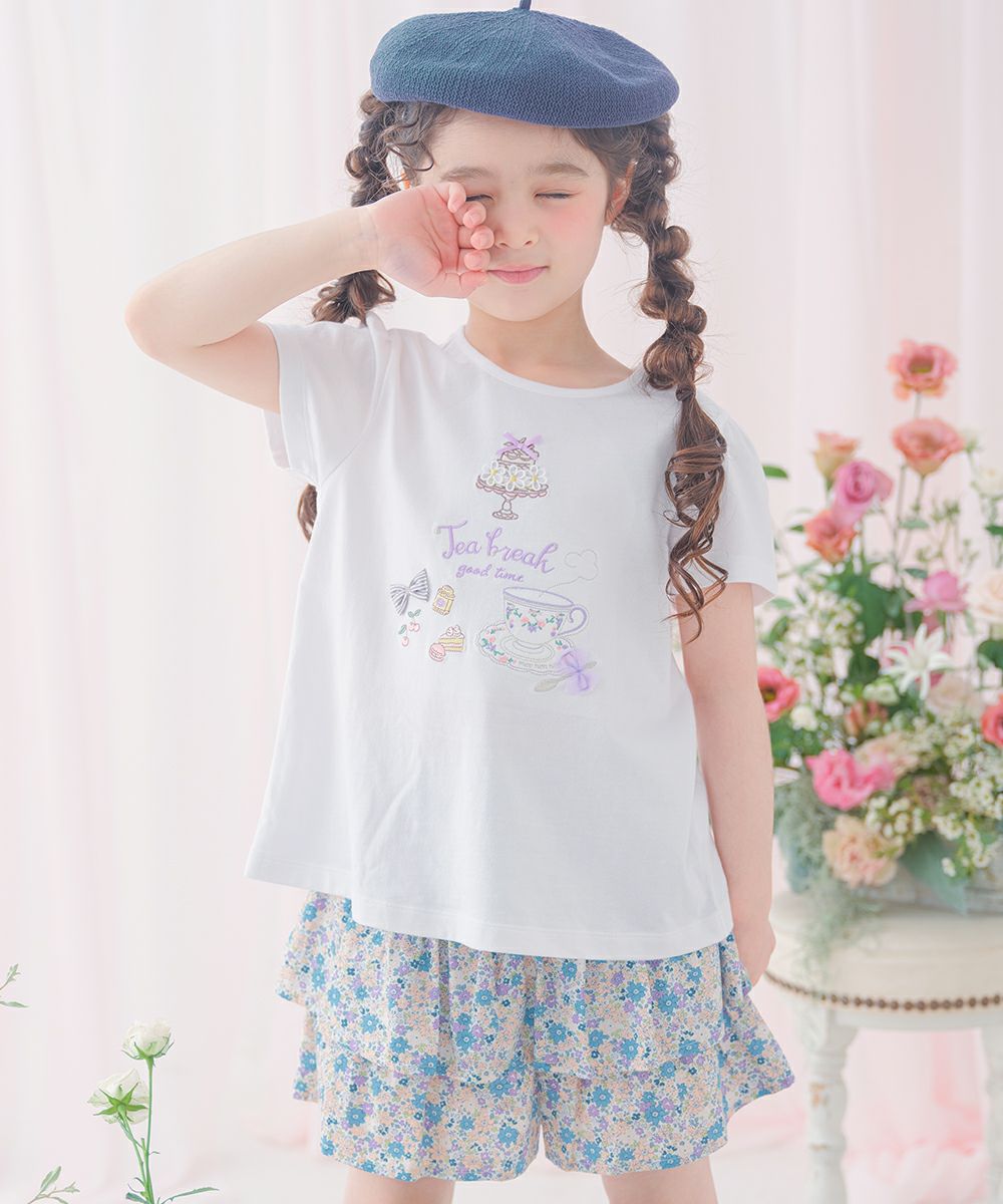 綿100％ ティーカップスイーツ刺繍 バックリボンTシャツ Off White model image up