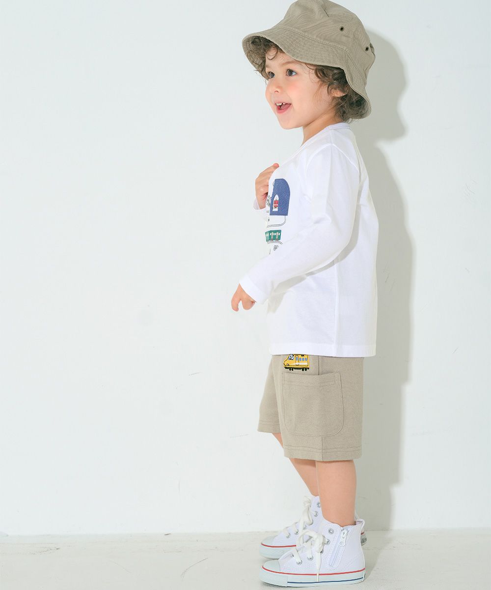 綿100％ 電車ワッペンTシャツ Off White model image whole body