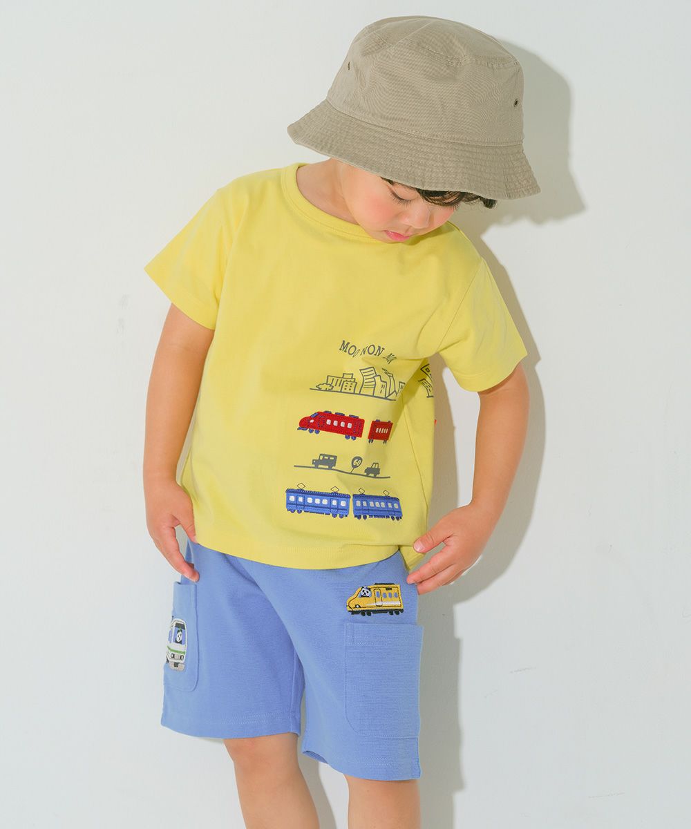 綿100％ 電車ワッペンプリントTシャツ Yellow model image whole body