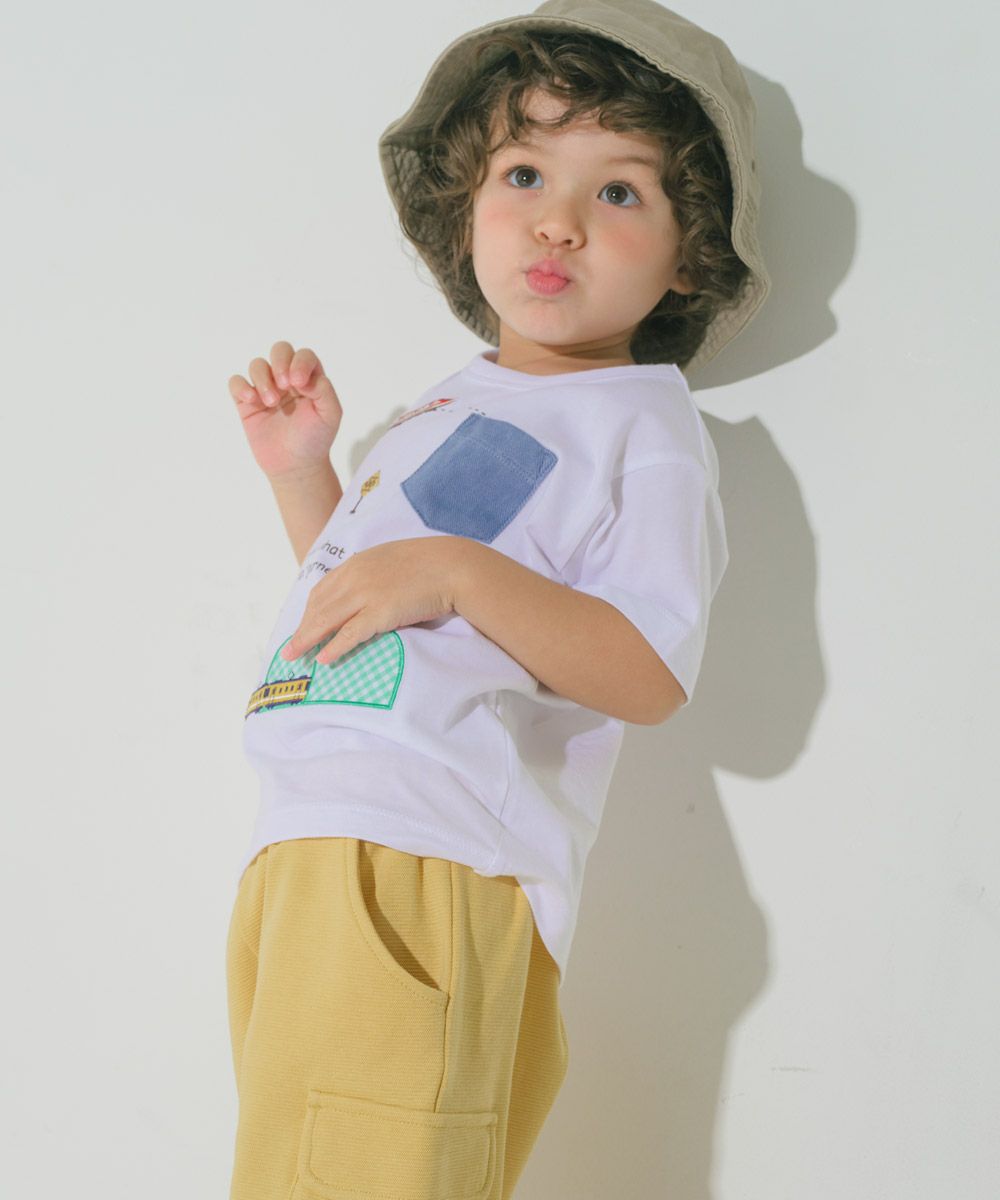 綿100％ 電車刺繍 ポケットつき 乗り物Tシャツ Off White model image 2