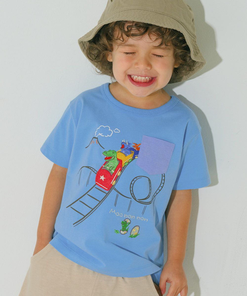 綿100％ 遊園地 恐竜刺繍 Tシャツ Blue model image up