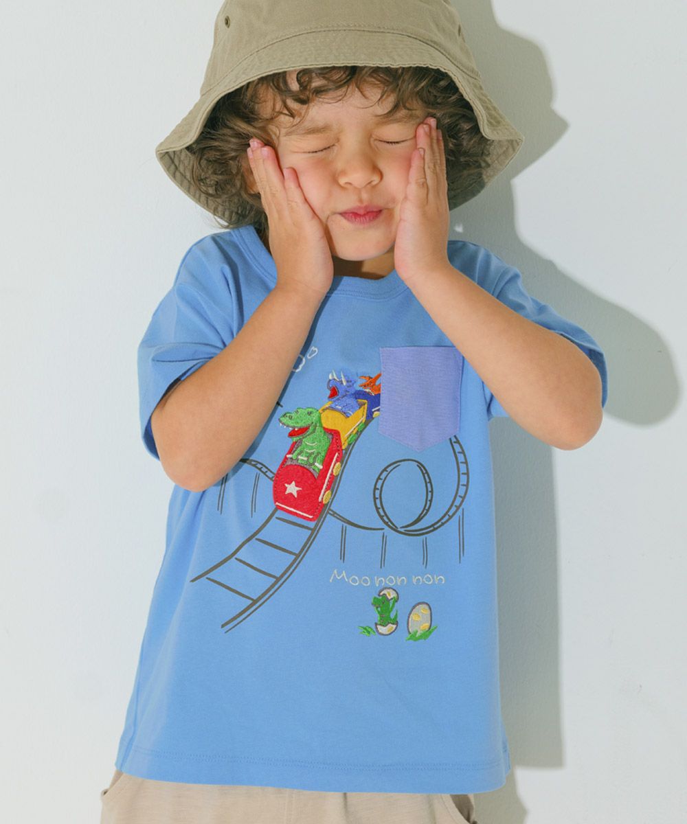 綿100％ 遊園地 恐竜刺繍 Tシャツ Blue model image 1