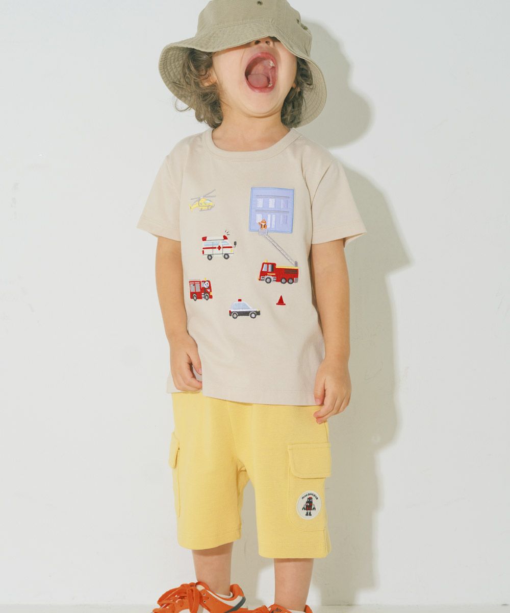 綿100％ はたらく車  レスキュー隊刺繍Tシャツ Beige model image up