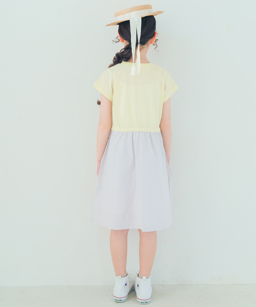 ロゴ刺繍 ギャザードッキングワンピース Yellow model image whole body