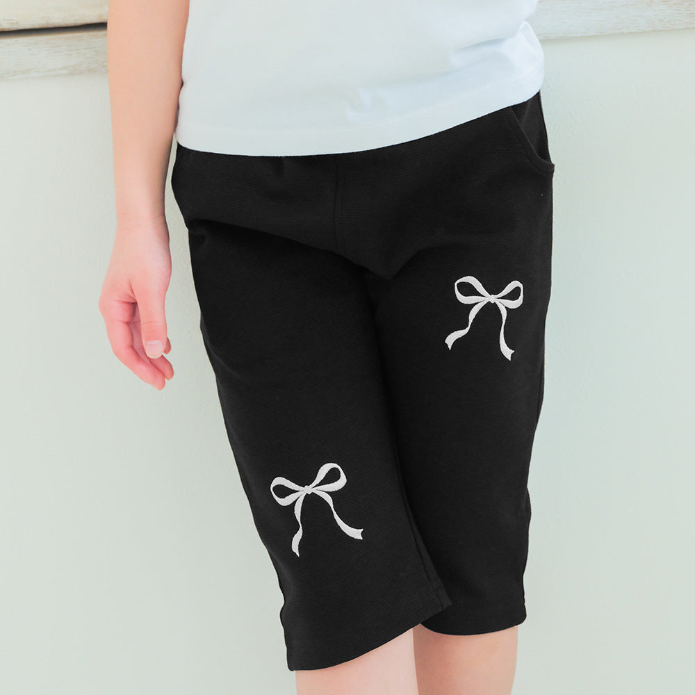 ニットストレッチ リボン刺繍 6分丈パンツ MainImage