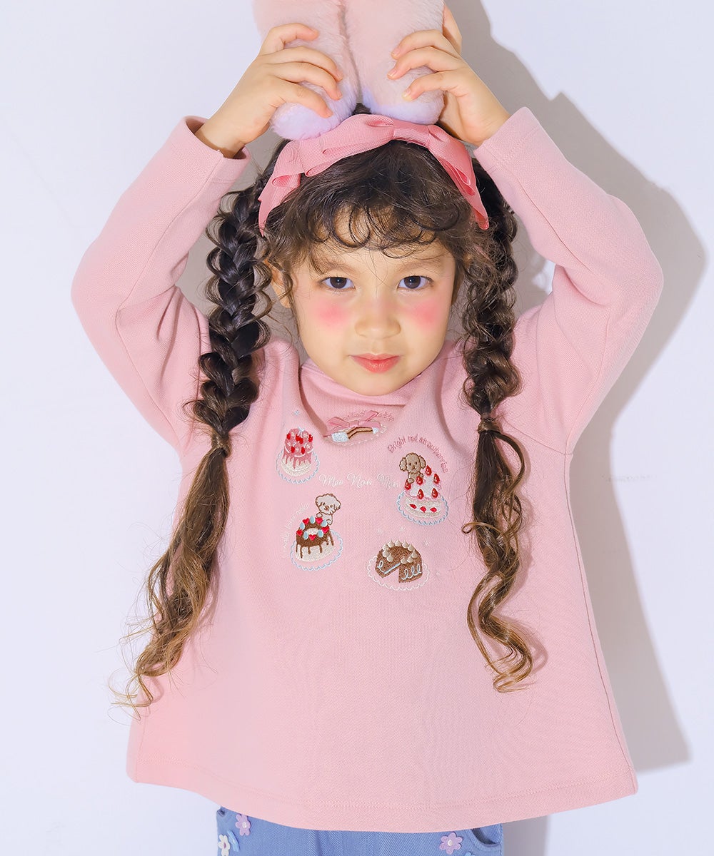 スイーツ刺繍 バックリボンつきトレーナー Pink model image up