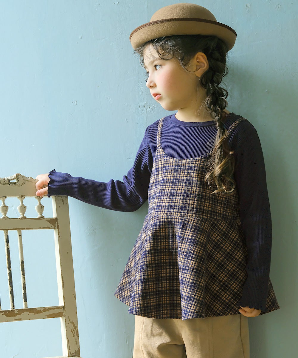 チェック柄キャミソール重ね着風 AラインTシャツ Navy model image 1