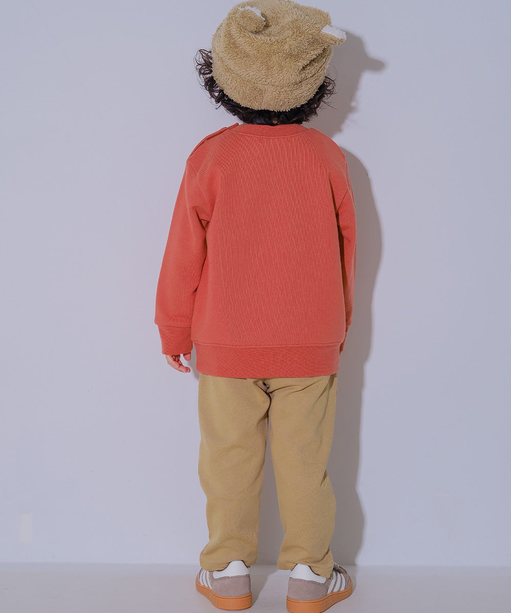 飛行機 乗り物 恐竜 刺繍 ポケットつき ストレッチ ベイカーパンツ Beige model image whole body