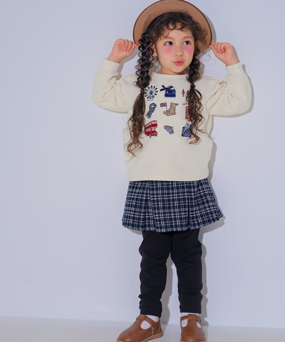 チェック柄 10分丈 スカッツ Navy model image whole body