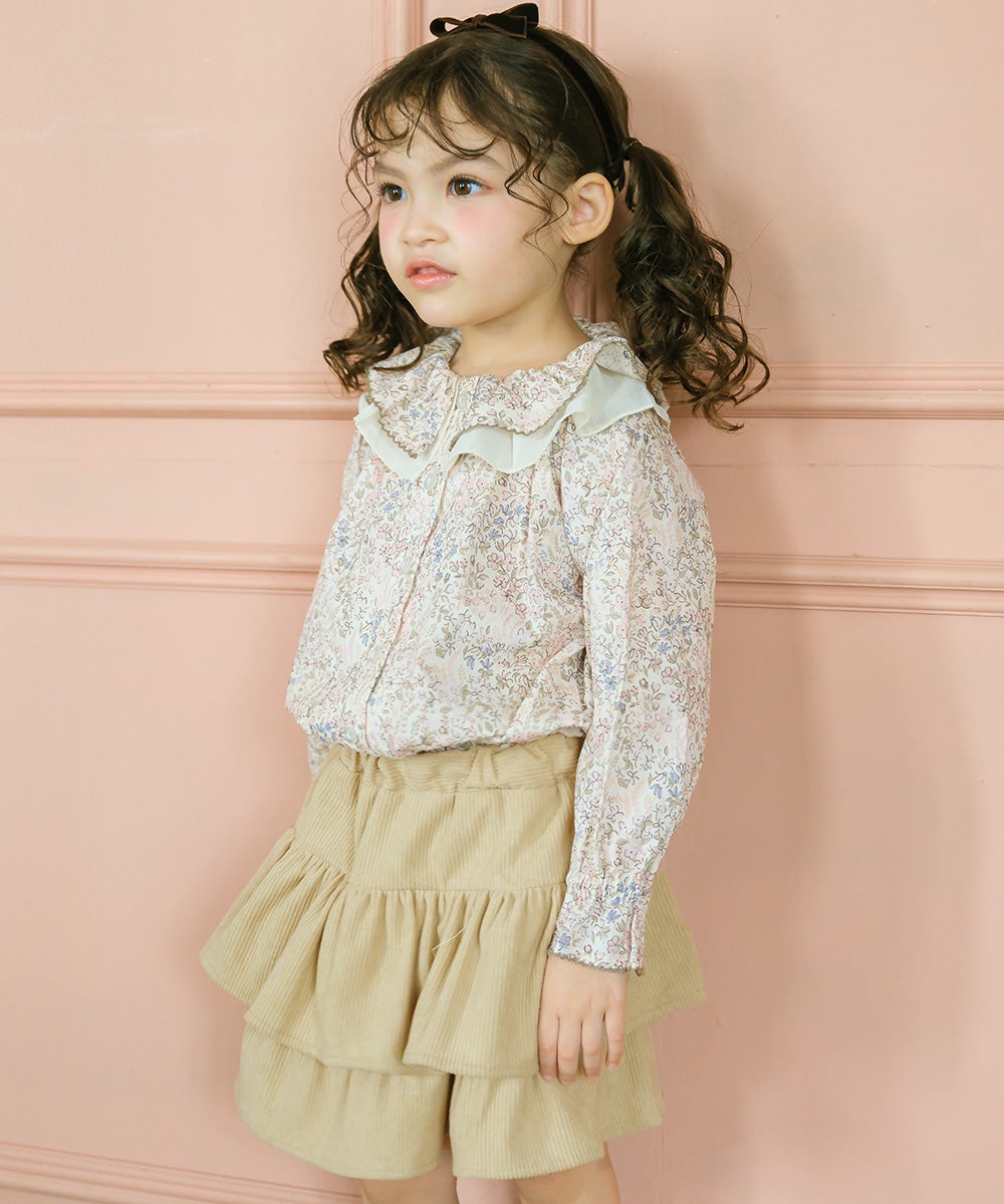 小花柄 シフォンフリル襟付き ブラウス Ivory model image whole body