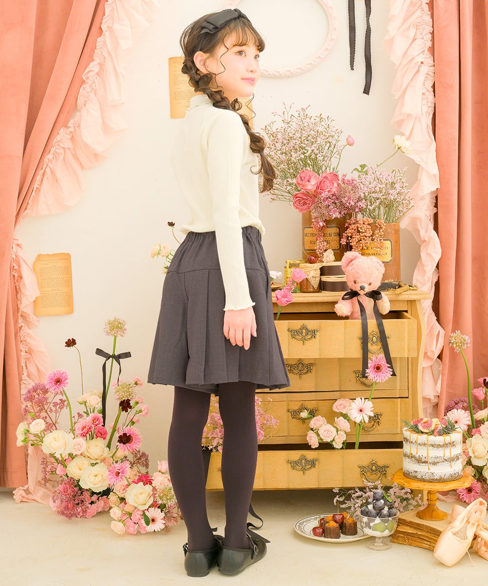 リブ ハイネックカットソー Off White model image whole body