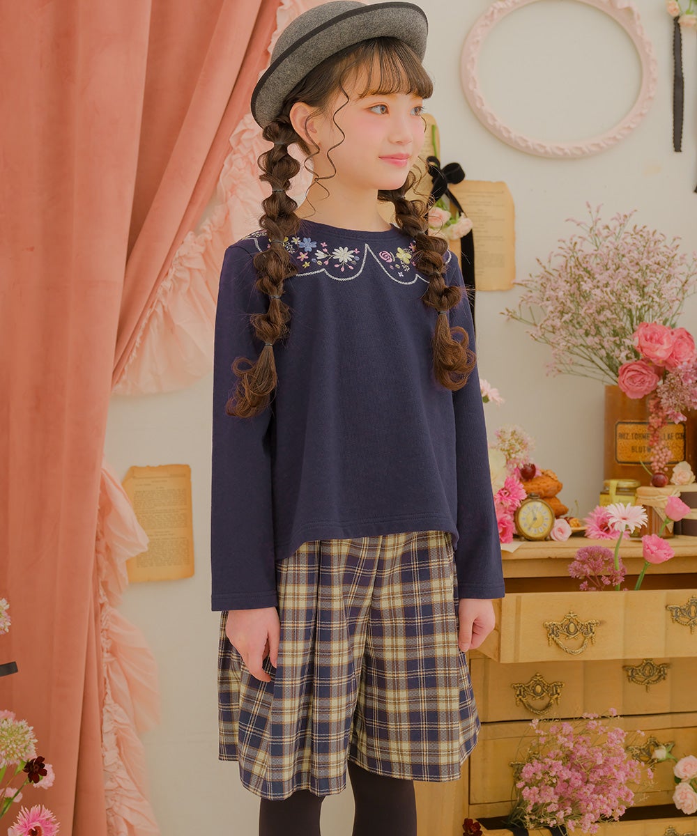 オリジナルロゴ 刺繍 チェック柄 タックキュロットパンツ Navy model image 2