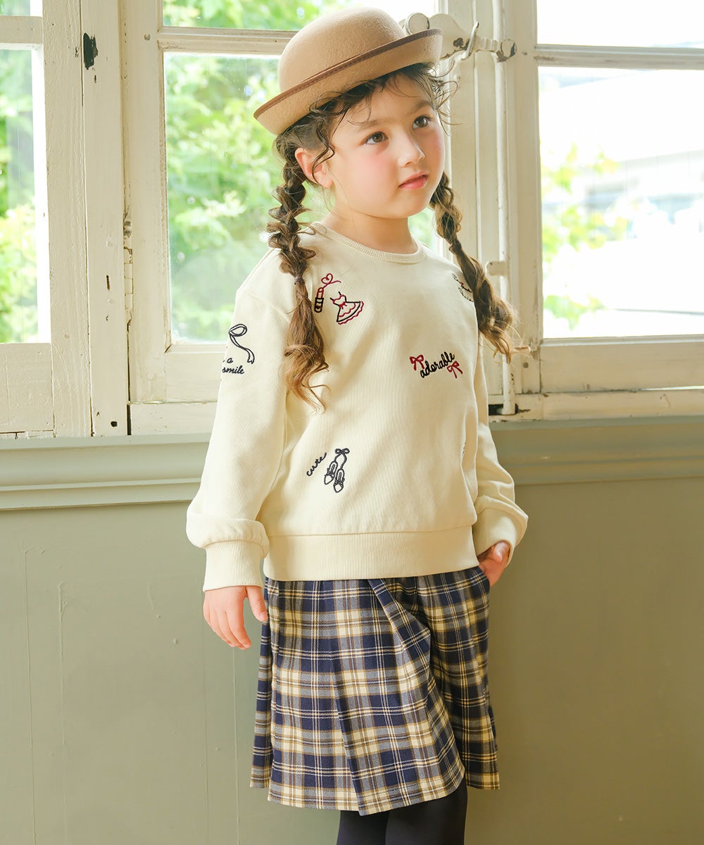 オリジナルロゴ 刺繍 チェック柄 タックキュロットパンツ Navy model image 4