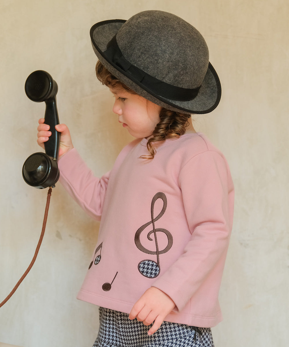 音符刺繍 バックリボンつき裏毛トレーナー