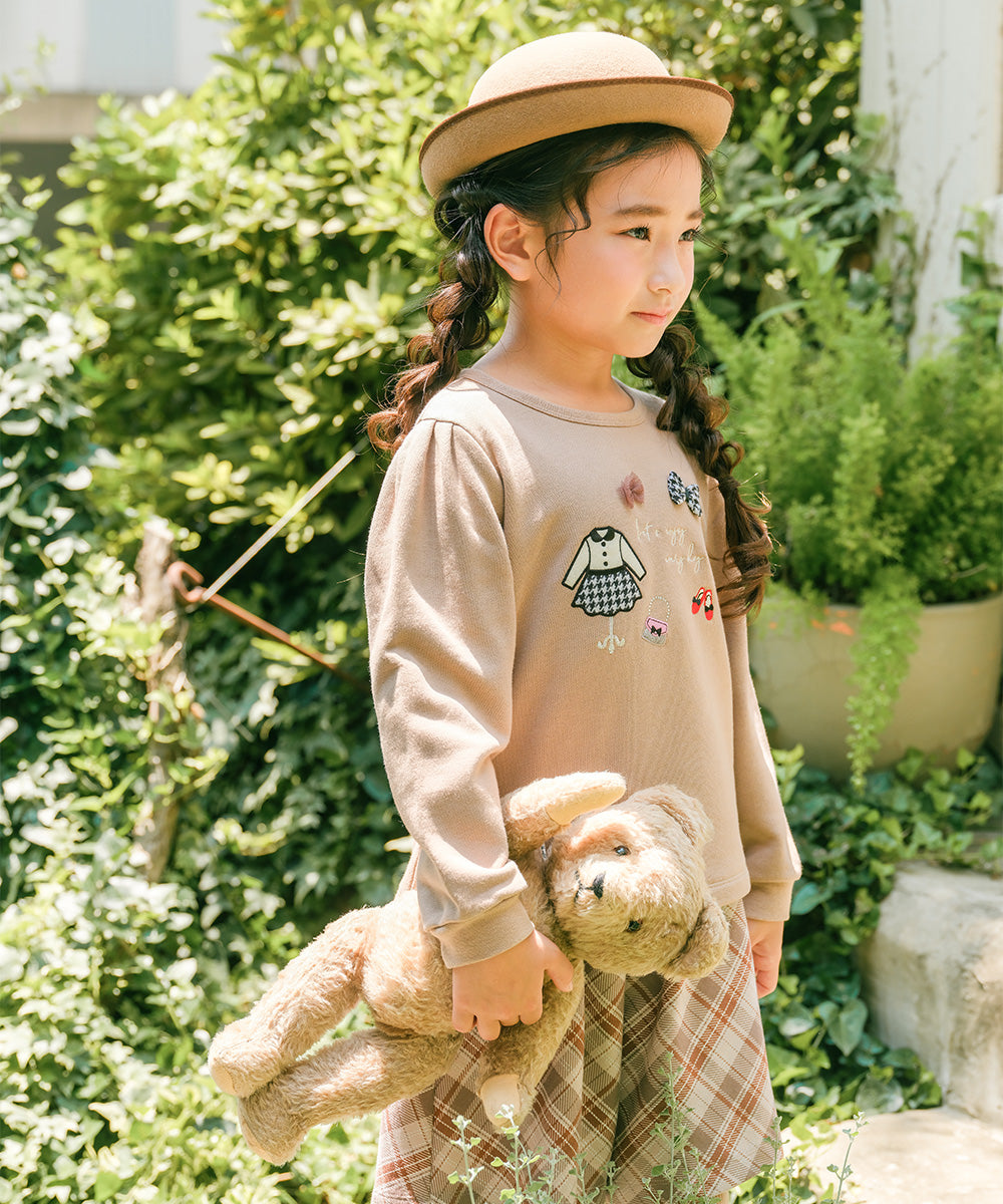 リボンつき お洋服アップリケ 裏毛トレーナー