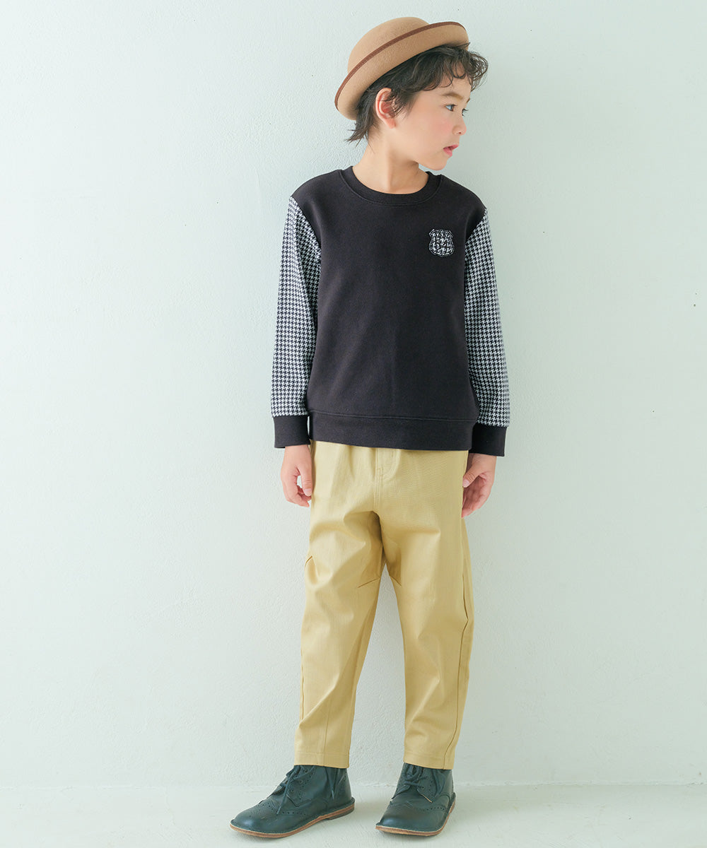 ストレッチツイル マチつきテーパードパンツ