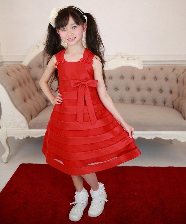 Tulle tucked dress Red model image whole body