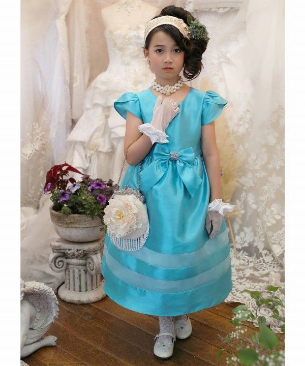 Tulle line dress with rhinestone ribbon Blue model image whole body