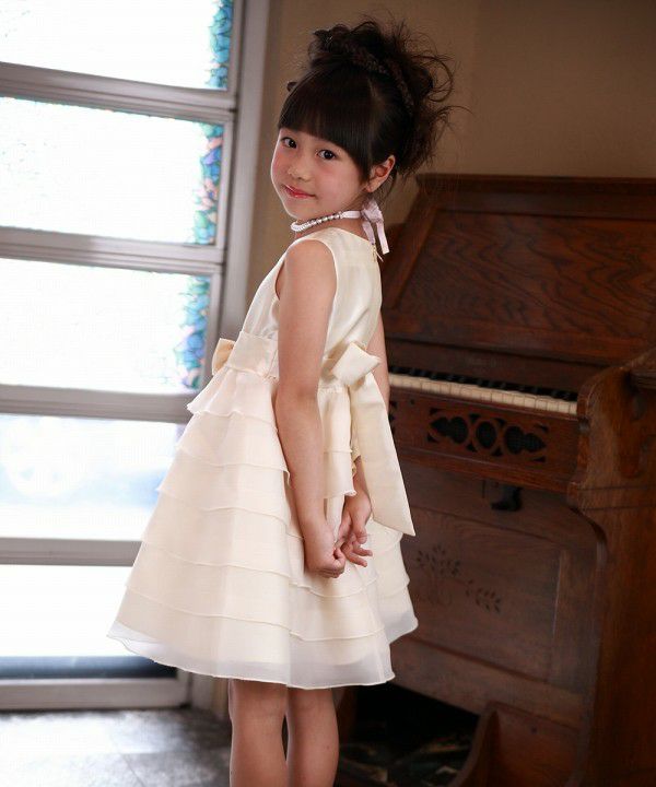 Dress with organic frill ribbon Off White model image 2