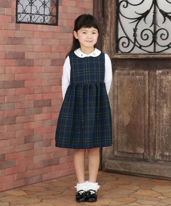 Children's clothing girl tartan plaid dress dress dark blue (06) model image whole body