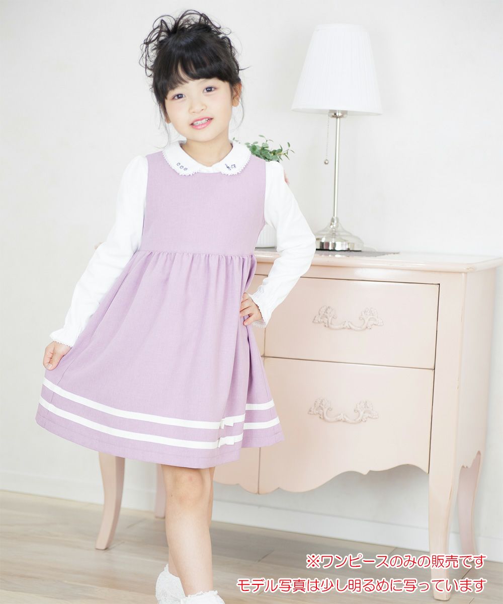 A dress with a ribbon with a Japanese line Pink model image whole body