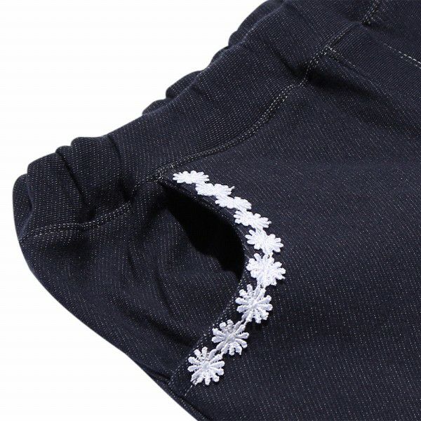 knee-length denim knit flower lace pants Navy Design point 1