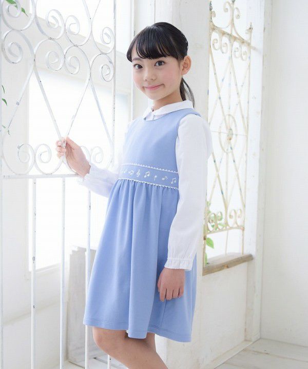 Double knit note embroidery dress Blue model image 2