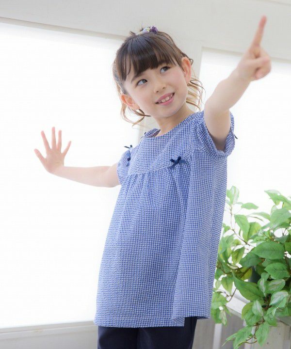 Children's clothing girl check pattern with ribbon tunic blouse navy (06) model image 2