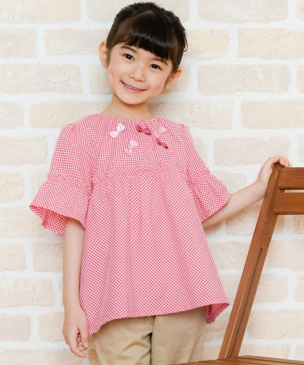 Children's clothing girl check pattern with ribbon frill sleeve tunic length blouse red (03) model image up