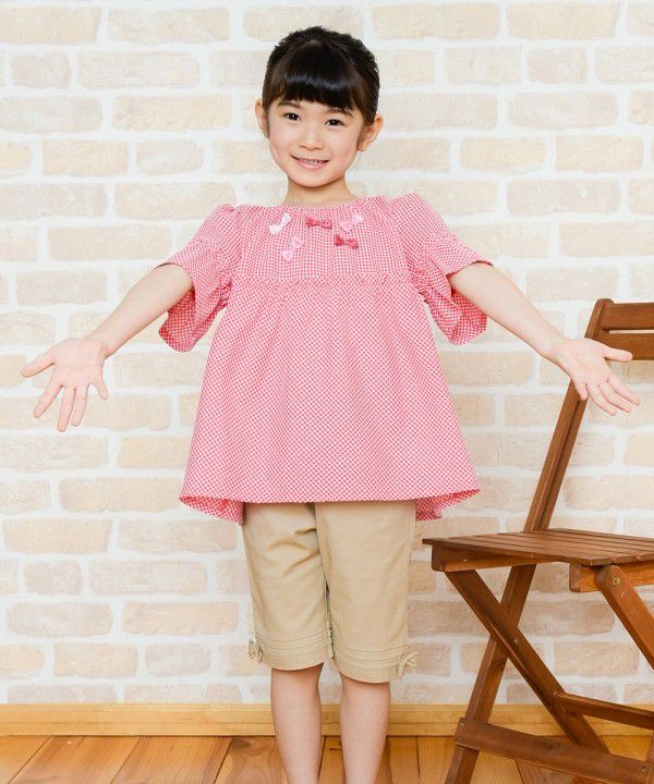 Children's clothing girl check pattern with ribbon frill sleeve tunic length blouse red (03) model image 3