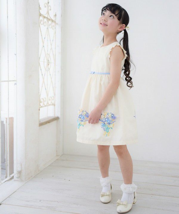 Children's clothing girl 100 % cotton flower motif & print ribbon One -piece off -white (11) model image 4