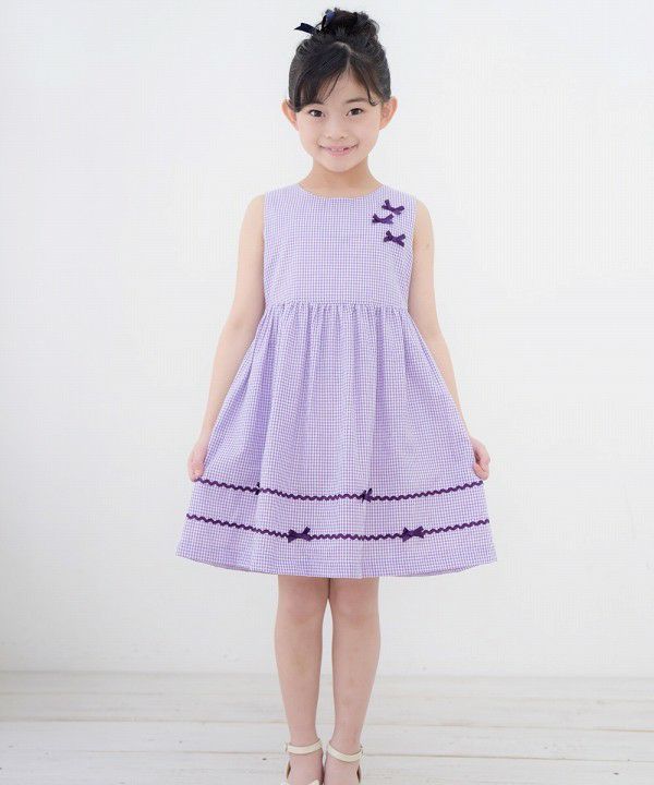 Seersucker gingham dress with ribbons Purple model image whole body