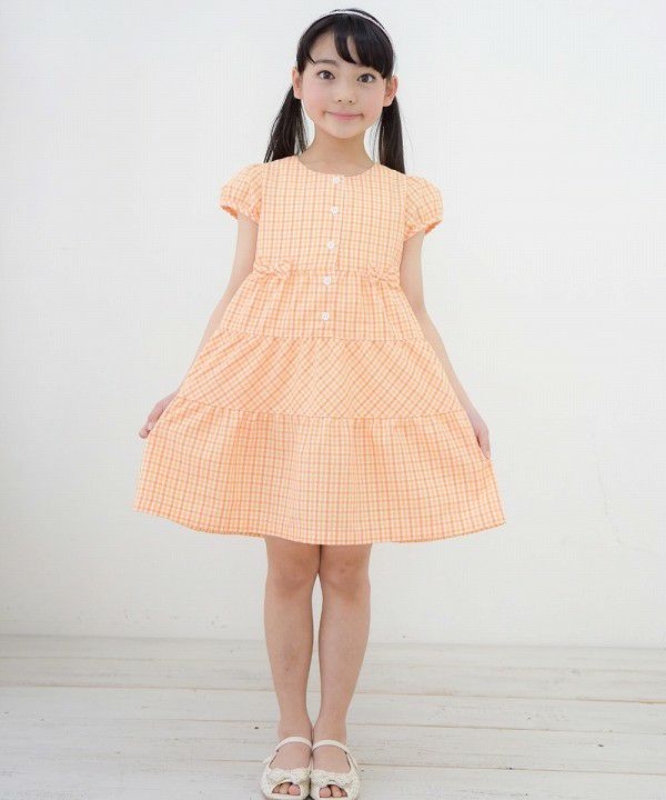 Children's clothing girl check pattern with ribbon puff sleeve dress orange (07) model image whole body