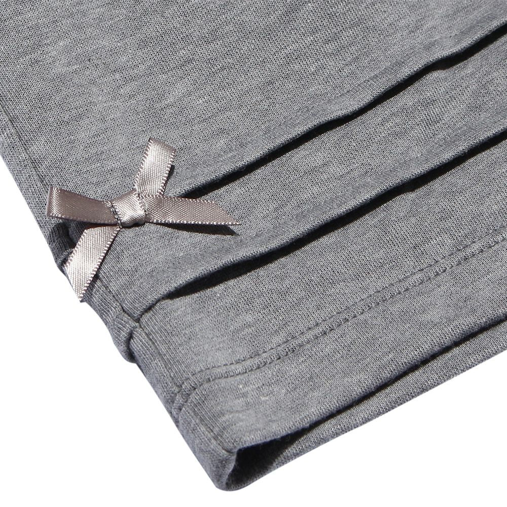 Curotto pants with double knit material tuck ribbon Misty Gray Design point 1
