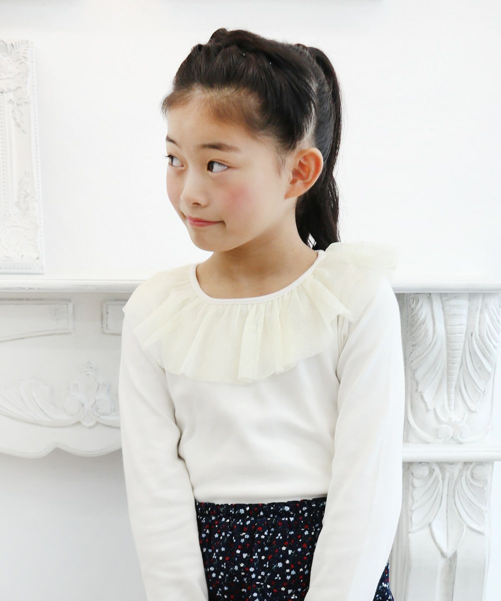 Children's clothing girl dot pattern tulle frill collar T -shirt off -white (11) model image 3