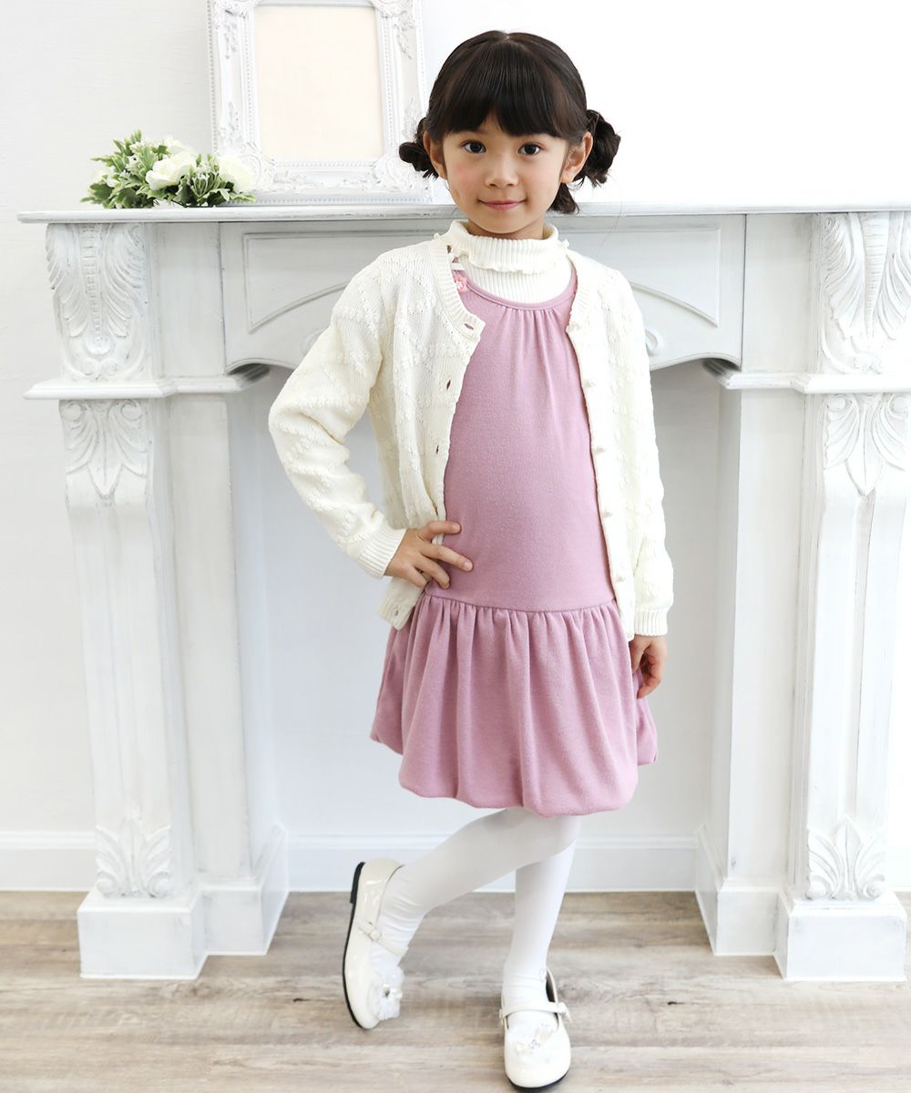 Children's clothing girl diamond pattern knit with pearl button knit cardigan off -white (11) model image 4