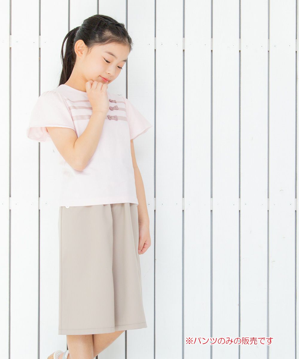 Children's clothing girl decoration button Pocket three-quarter length gaucho pants beige (51) model image 1