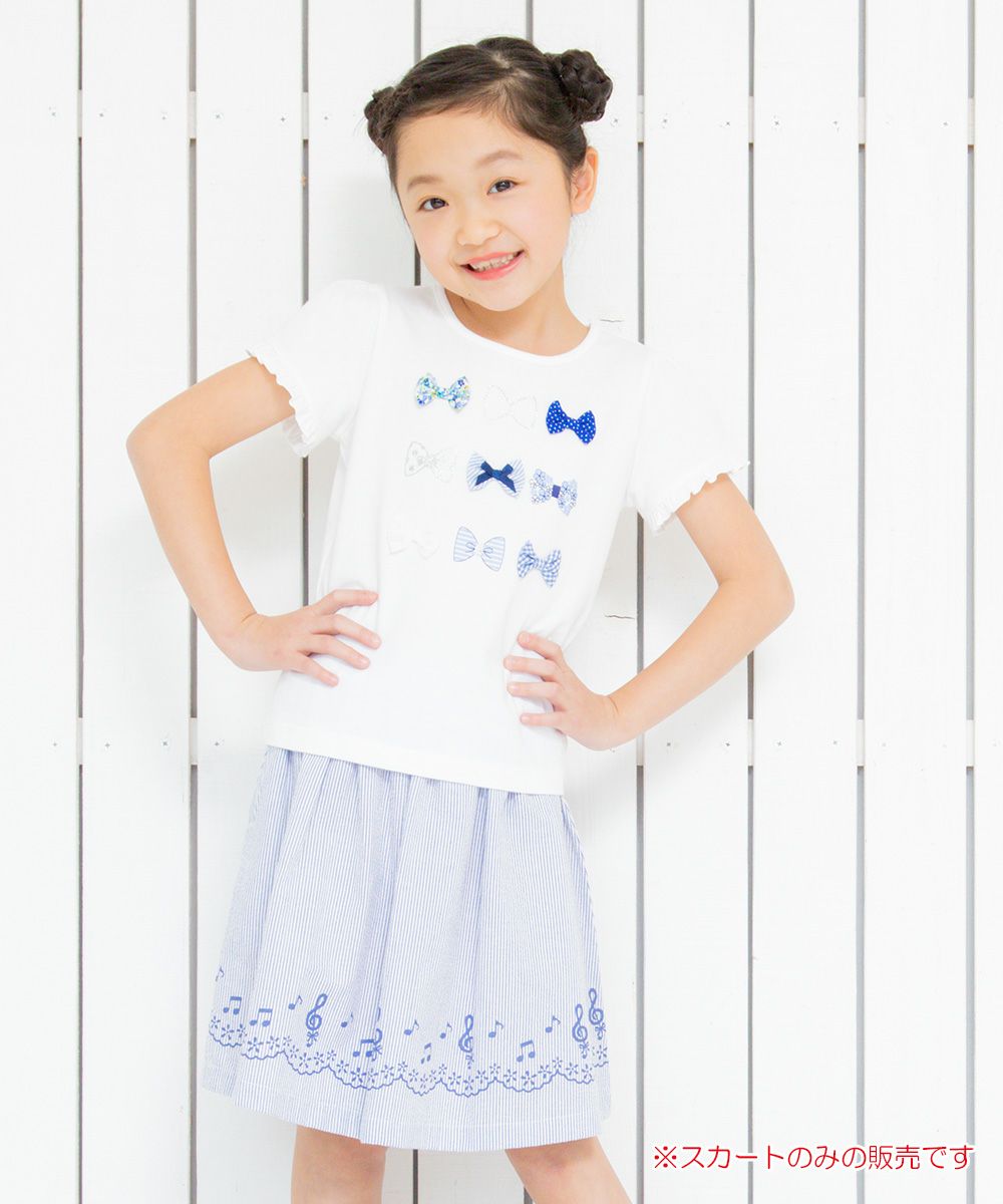 Soccer material stripe pattern note & flower print skirt Blue model image 2