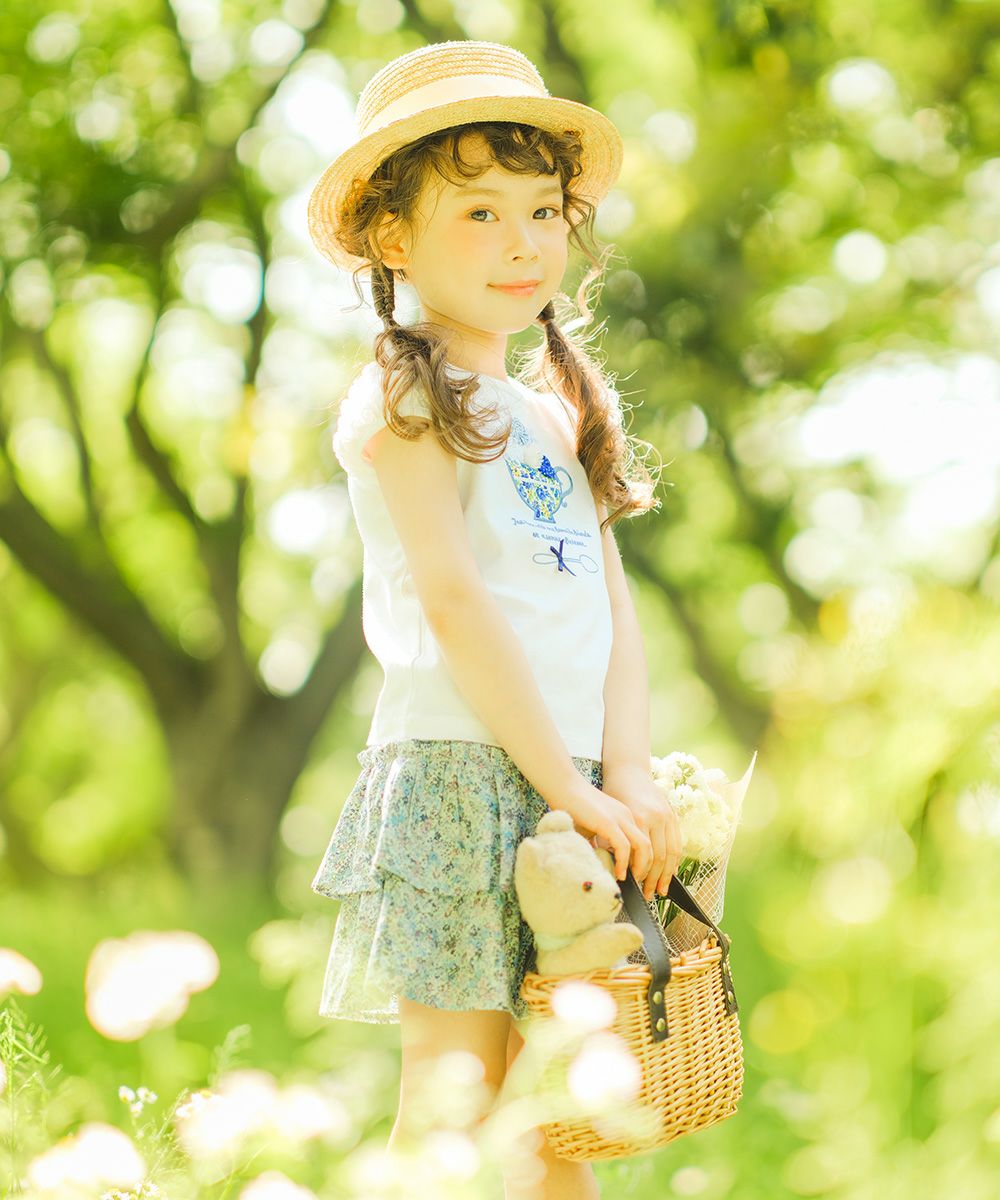 Flower pattern tea cup embroidery T-shirt with frilled sleeves Off White model image 2