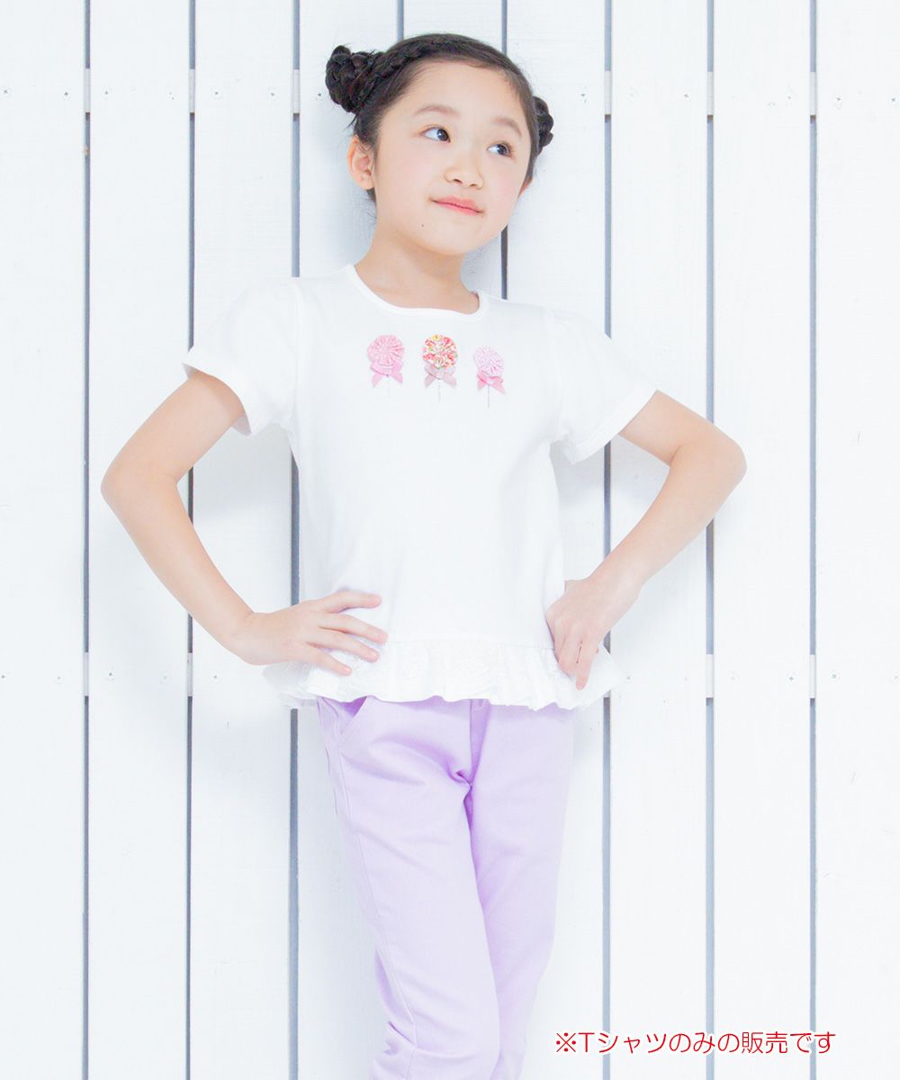 Children's clothing girl with flower motif lace frill T -shirt off -white (11) model image 2